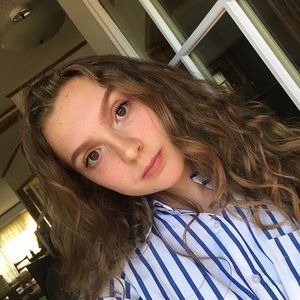 Meet your Posher, Kora